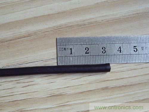 最簡單使用的天線——罐頭天線，可做正饋大鍋饋源！ 