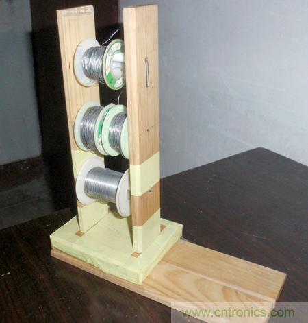 成本幾乎為零，三層錫絲架DIY