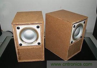 焊接完畢，背面