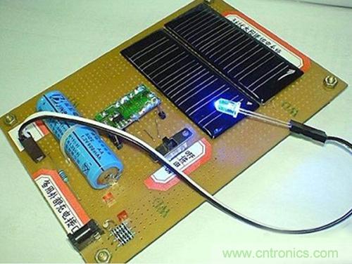 微型太陽(yáng)能供電板DIY，給手電筒收音機(jī)供電