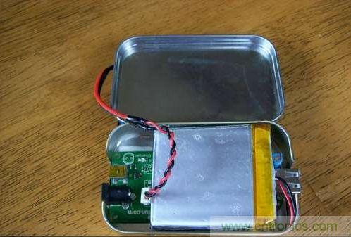 創(chuàng)意DIY:自制iPhone太陽能充電器