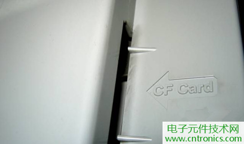 觸摸屏售價(jià)過萬？一臺(tái)工控設(shè)備觸摸屏拆解