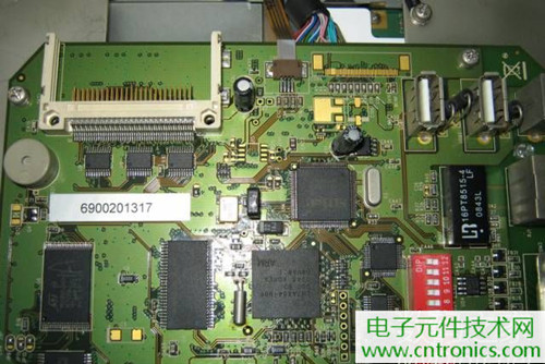 觸摸屏售價(jià)過萬？一臺(tái)工控設(shè)備觸摸屏拆解