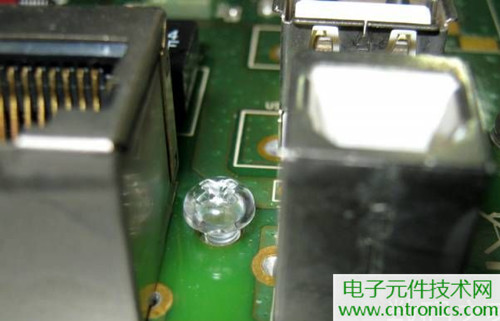 觸摸屏售價(jià)過萬？一臺(tái)工控設(shè)備觸摸屏拆解