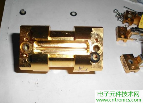 這貨一萬三？50W半導(dǎo)體激光模塊拆解