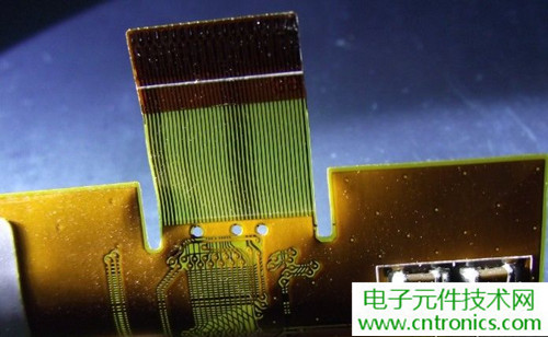 探秘電子紙！一款電紙書(shū)的電子墨水屏拆解