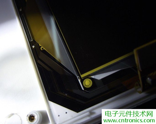 探秘電子紙！一款電紙書(shū)的電子墨水屏拆解