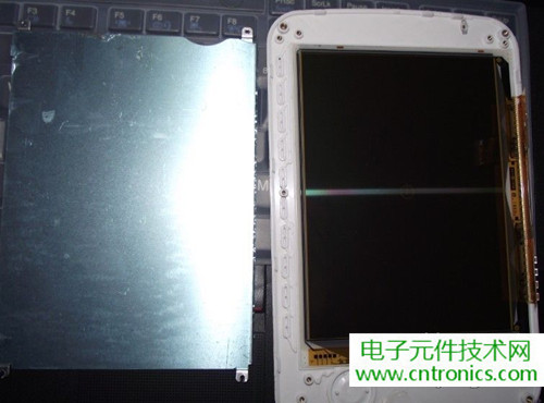探秘電子紙！一款電紙書(shū)的電子墨水屏拆解