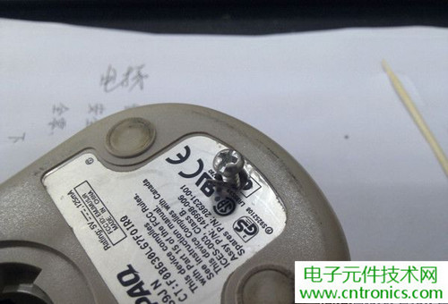 殿堂級(jí)機(jī)械鼠標(biāo)拆解：嘆精致做工！