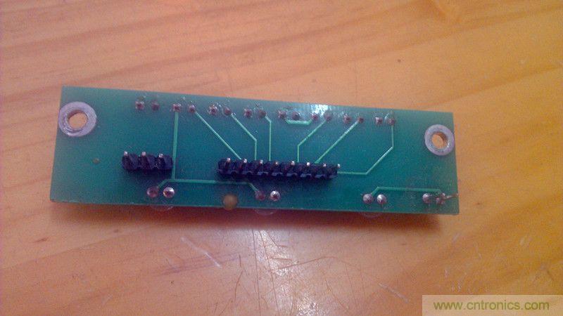 牛人力作！PCB版藍(lán)牙智能小車DIY