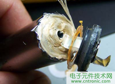 筆記本電池拆解，探秘電池內(nèi)部結(jié)構(gòu)