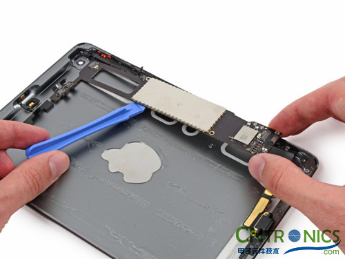 最新最牛最逆天的拆解：iPad Mini Retina 內(nèi)部大揭秘！