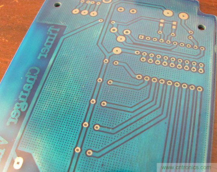 超強大神DIY！Timer Changer 手機充電設(shè)置DIY過程全揭秘！