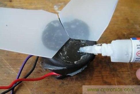 創(chuàng)意DIY！迷你風(fēng)力發(fā)電機！