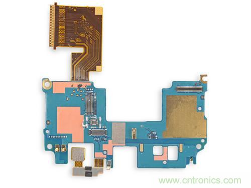 牛人強(qiáng)拆！新HTC One(M8)真機(jī)精密做工難修理