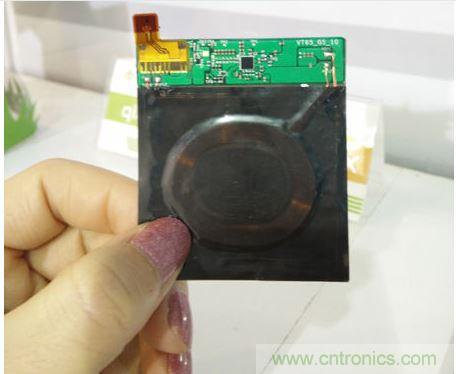 以上三個(gè)分別是為藍(lán)牙耳機(jī)、智能手表與手機(jī)設(shè)計(jì)的超薄無(wú)線(xiàn)充電模組