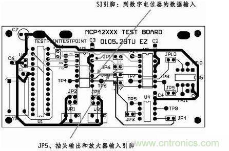 這是對(duì)圖2所示電路的第一次布線嘗試。此配置在模擬線路上產(chǎn)生不規(guī)律的噪聲，這是因?yàn)樵谔囟〝?shù)字走線上的數(shù)據(jù)輸入碼隨著數(shù)字電位器的編程需求而改變。