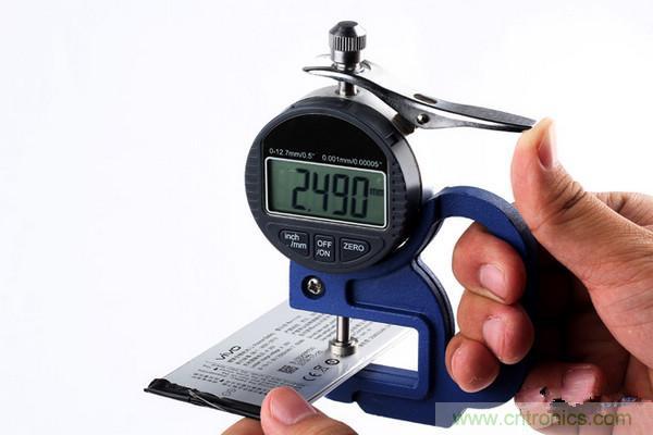 有圖有真相！暴拆VIVO X5 MAX,揭秘“最薄之謎”