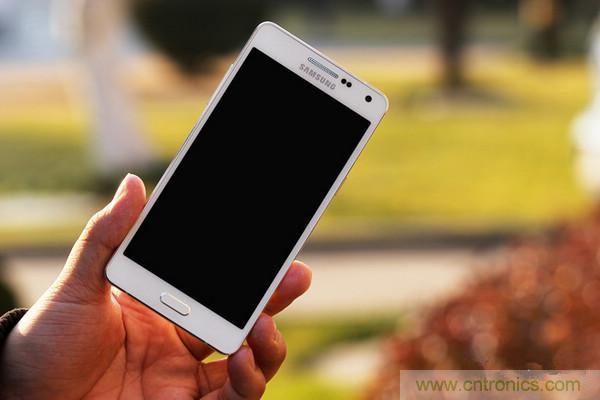拆解狂魔荼毒新機三星金屬Galaxy A5，看槽點在何方？
