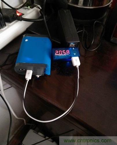 一拆便知！移動電源充電電流如何改造？
