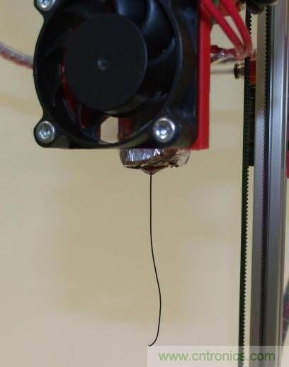 變廢為寶，看老式DVD如何改造成3D打印機(jī)？