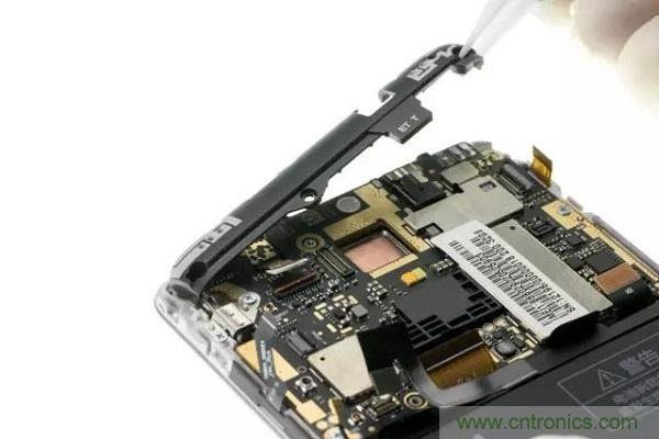  紅米Note 3姍姍來遲，是否藏有玄機？一拆便知