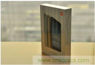 發(fā)布即引來(lái)眾多吐槽，小米平板2真的只是看起來(lái)很美？