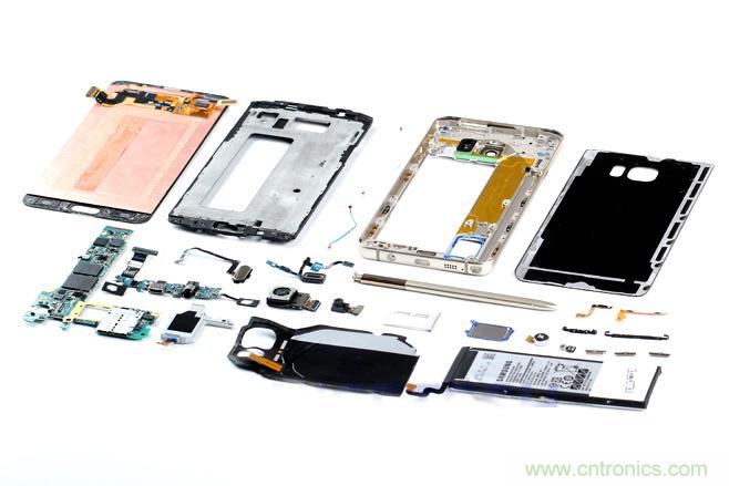 Galaxy Note5拆解，與S系列差距日漸模糊