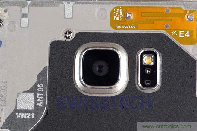Galaxy Note5拆解，與S系列差距日漸模糊