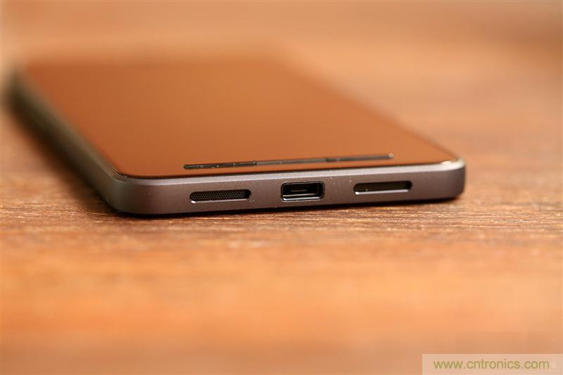 前世500次回眸,換來今生一次擦肩而過，那500多天的等待能否讓錘子揚(yáng)眉吐氣？