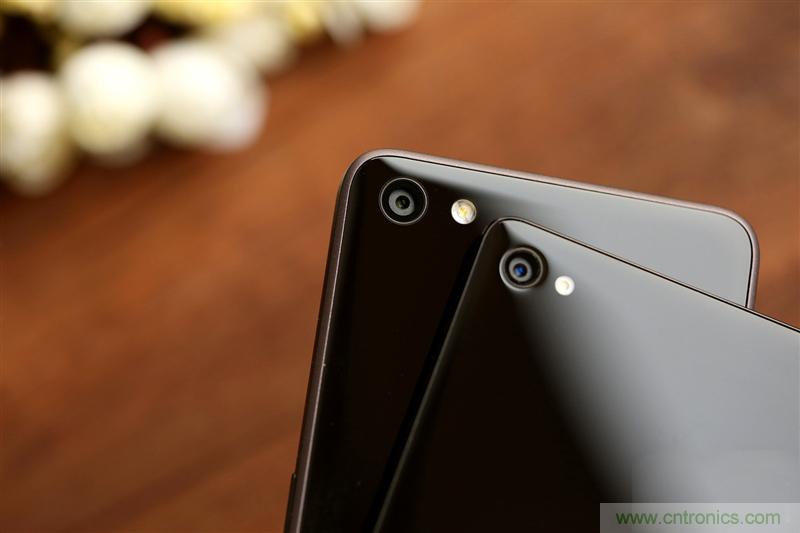 前世500次回眸,換來今生一次擦肩而過，那500多天的等待能否讓錘子揚(yáng)眉吐氣？