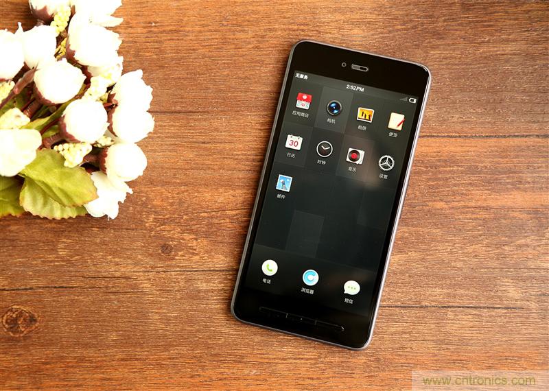 前世500次回眸,換來今生一次擦肩而過，那500多天的等待能否讓錘子揚(yáng)眉吐氣？