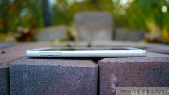 傳奇索尼，憑借Sony Xperia Z5能否在移動市場奪得一席之地？
