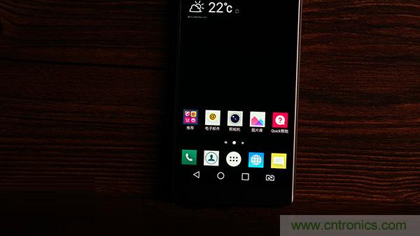 業(yè)界良心 LG V10 評測:剛毅、冷峻，不失人性化