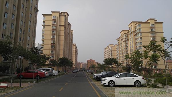 業(yè)界良心 LG V10 評測:剛毅、冷峻，不失人性化