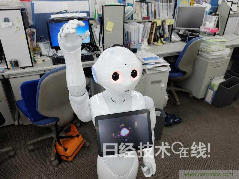 拆解筆記本不過癮，那就來拆拆日本情感機器人吧！