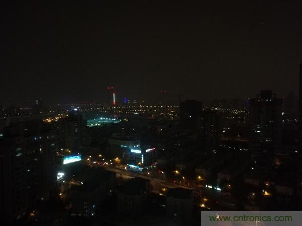 新旗艦Mate 8全評測：橫空出世！能否延續(xù)一機難求？