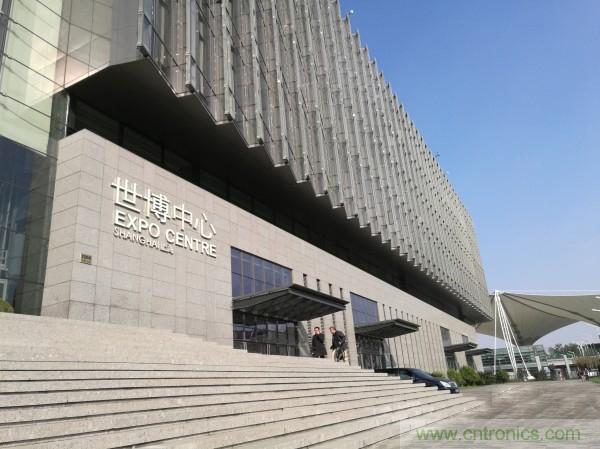 新旗艦Mate 8全評測：橫空出世！能否延續(xù)一機難求？