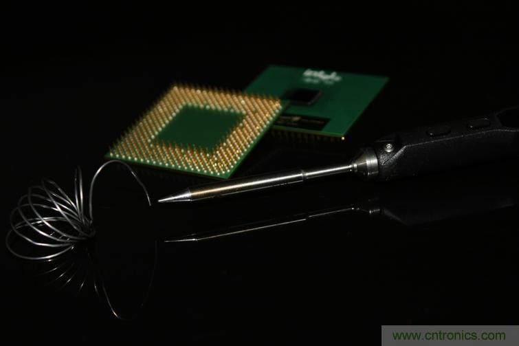 一款能喚起 70 后工程師朋友“童年趣事”的迷你電烙鐵！