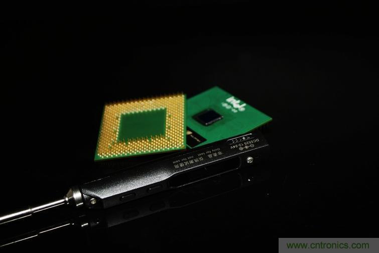 一款能喚起 70 后工程師朋友“童年趣事”的迷你電烙鐵！