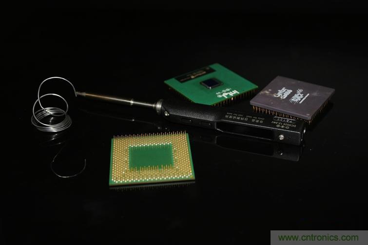 一款能喚起 70 后工程師朋友“童年趣事”的迷你電烙鐵！