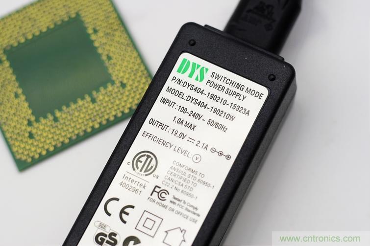 一款能喚起 70 后工程師朋友“童年趣事”的迷你電烙鐵！