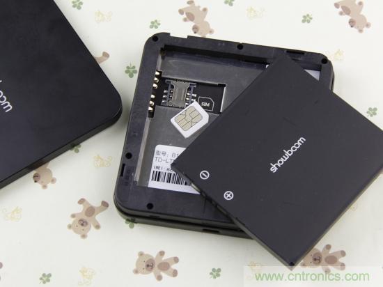 出差必備神器！可充電的移動無線路由手由寶體驗(yàn)測評