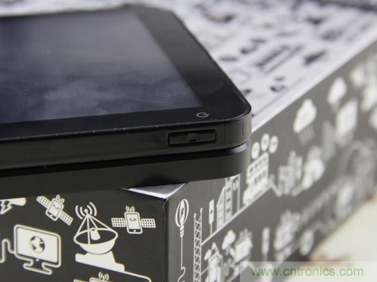 出差必備神器！可充電的移動無線路由手由寶體驗(yàn)測評