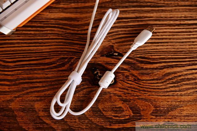 左手寫愛，右手寫他——從此鍵盤鼠標(biāo)不分家！