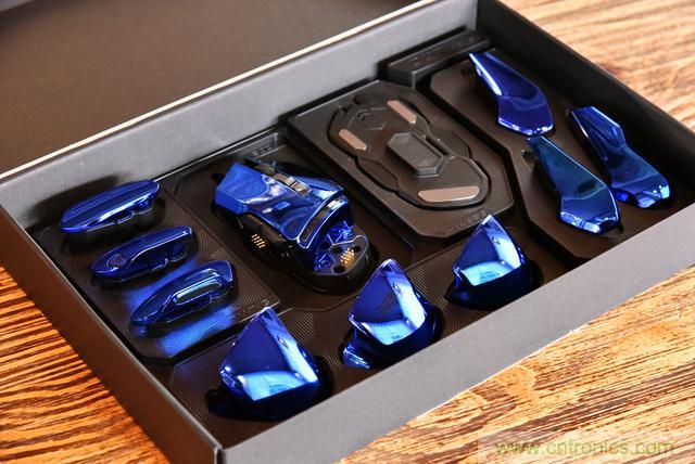 左手寫愛，右手寫他——從此鍵盤鼠標(biāo)不分家！