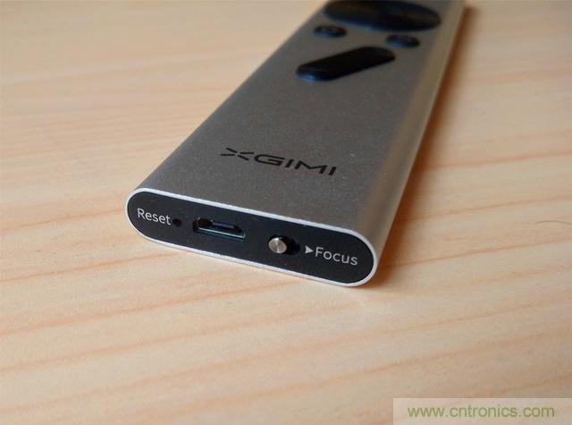 無屏電視時代已然來臨，客廳你做好準(zhǔn)備了嗎？