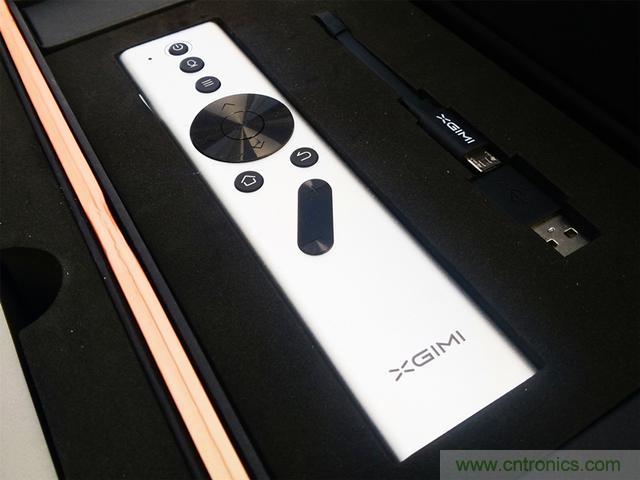 無屏電視時代已然來臨，客廳你做好準(zhǔn)備了嗎？