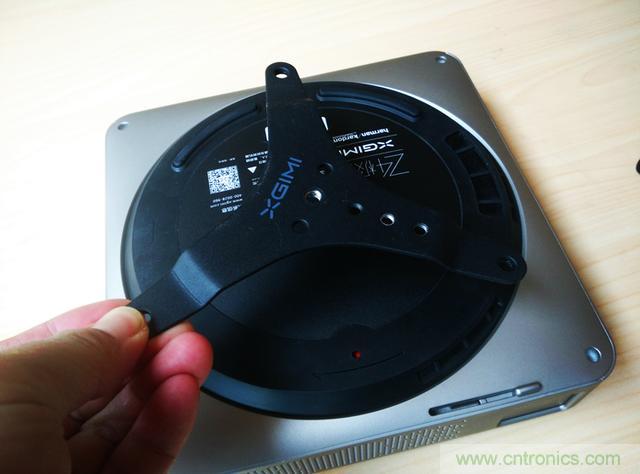 無屏電視時代已然來臨，客廳你做好準(zhǔn)備了嗎？