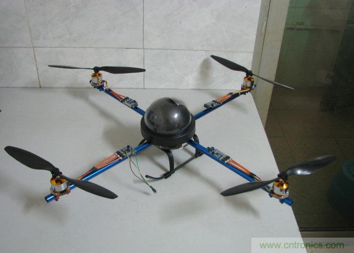 無人機 DIY 制作全過程，酷得不要不要的！